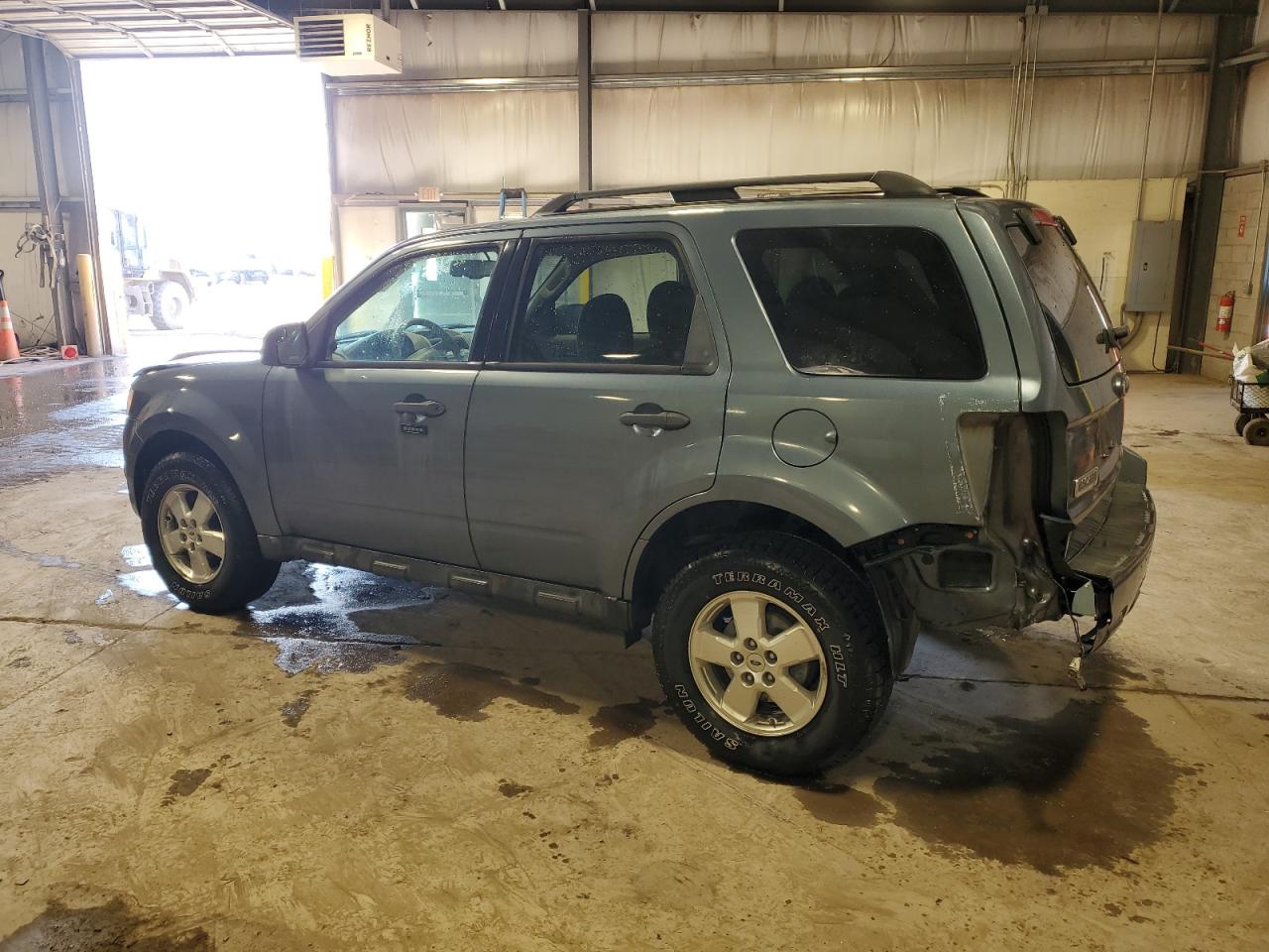 2011 Ford Escape - Image 2
