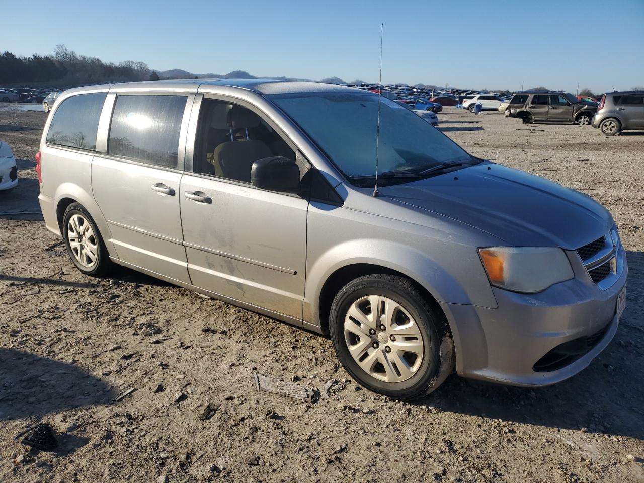 2014 Dodge Caravan - Image 4