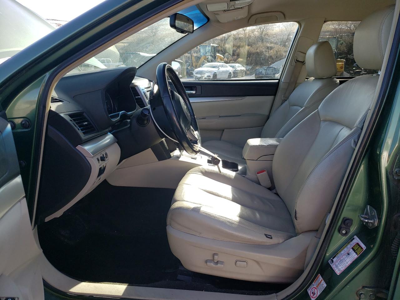 2014 Subaru Outback - Image 7