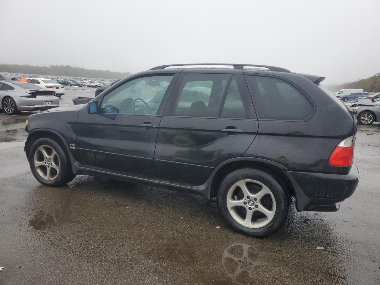 2002 BMW X5 - Image 2