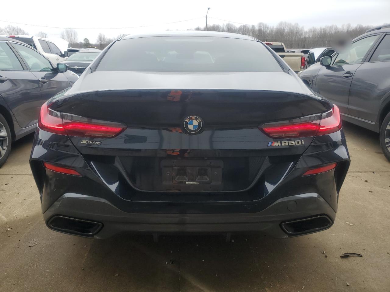 2022 BMW M8 - Image 6