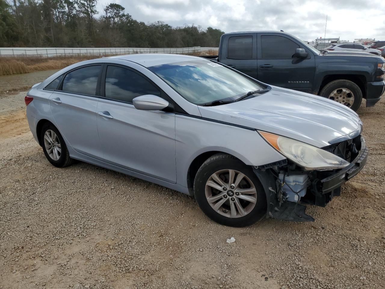 2013 Hyundai Sonata - Image 4
