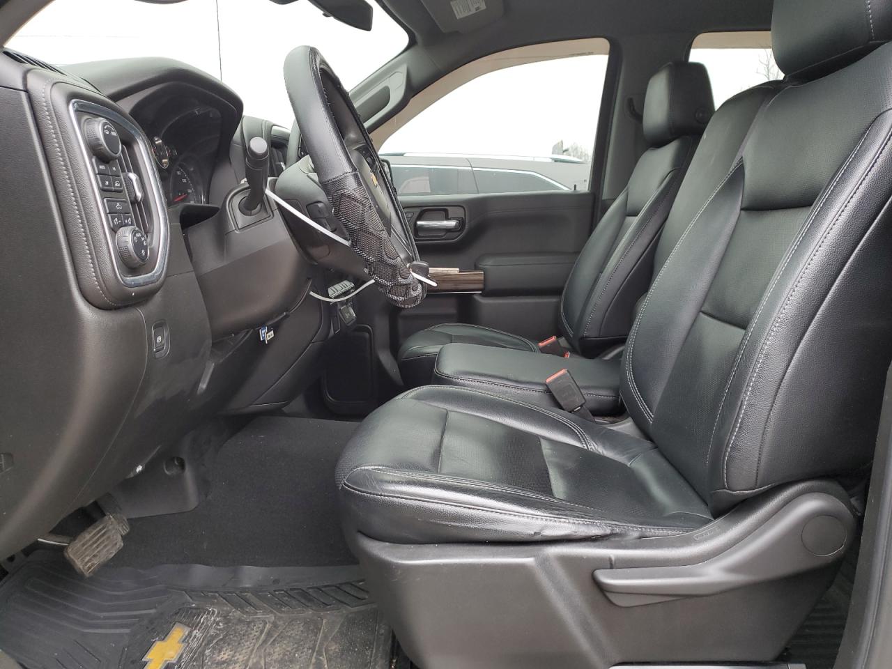 2020 Chevrolet Silverado - Image 7