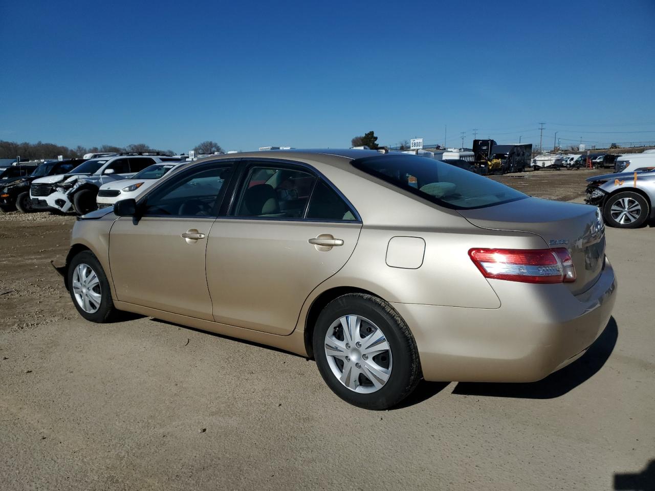2010 Toyota Camry - Image 2