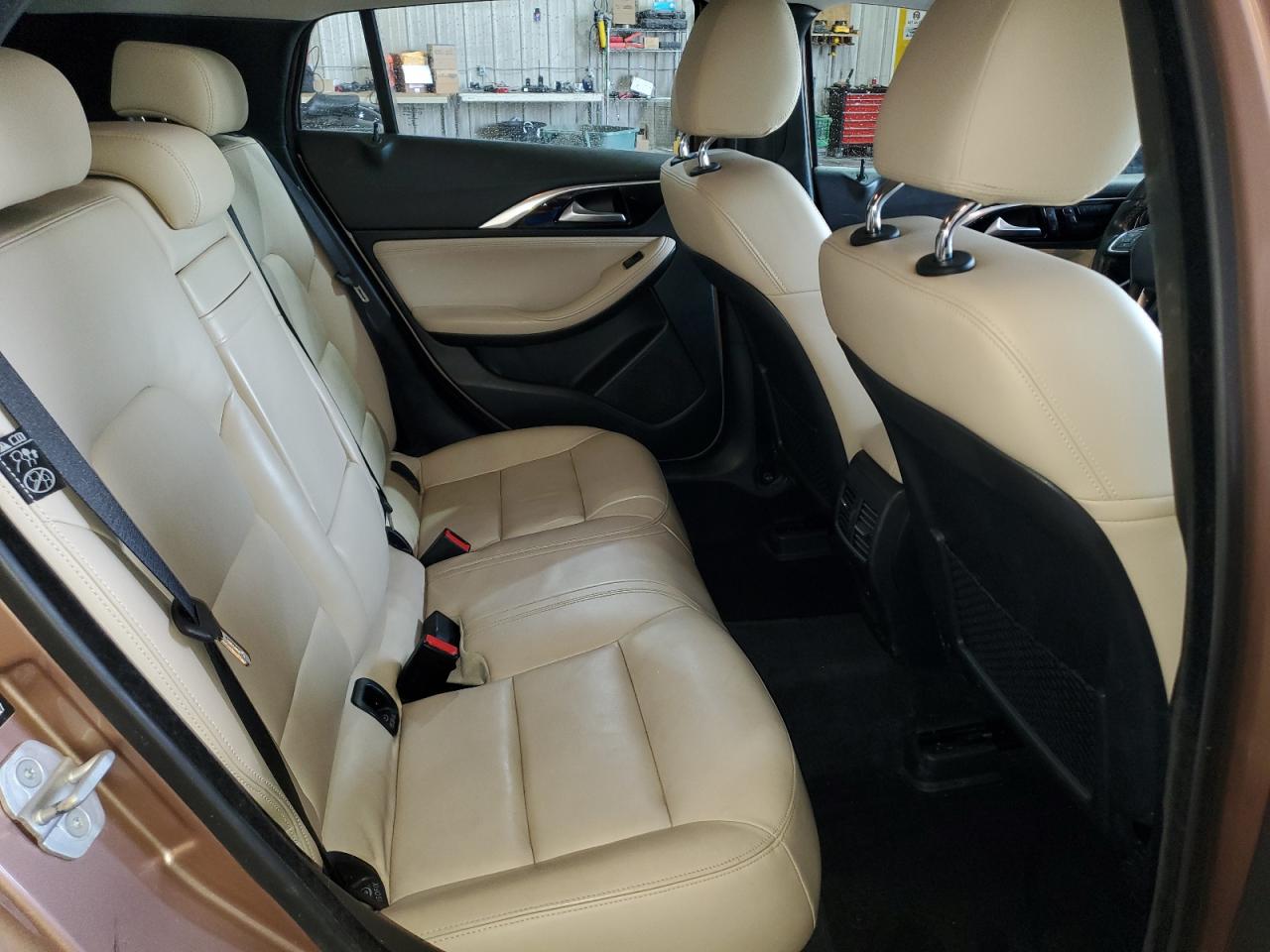 2018 Infiniti QX30 - Image 11