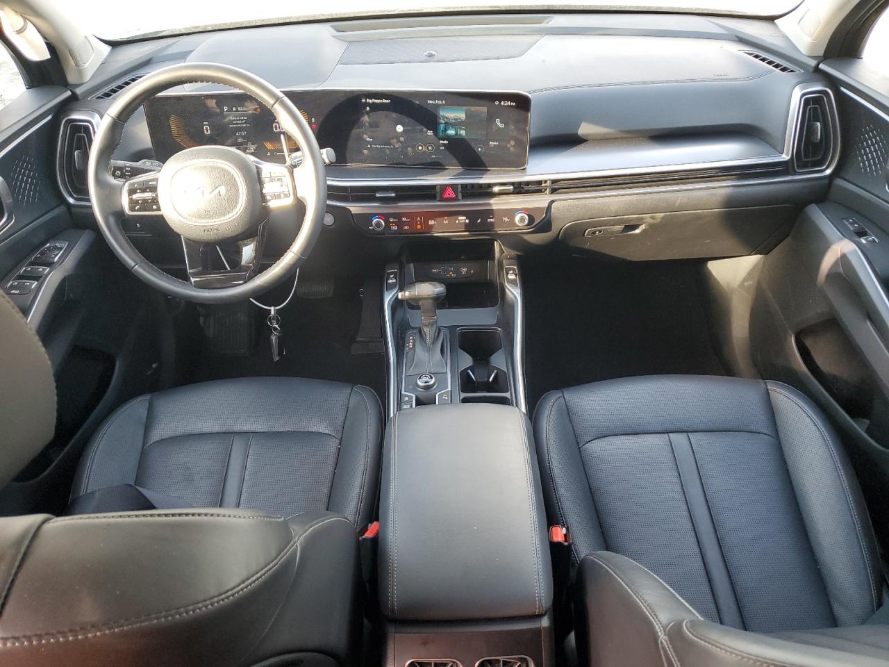 2024 Kia Sorento - Image 8