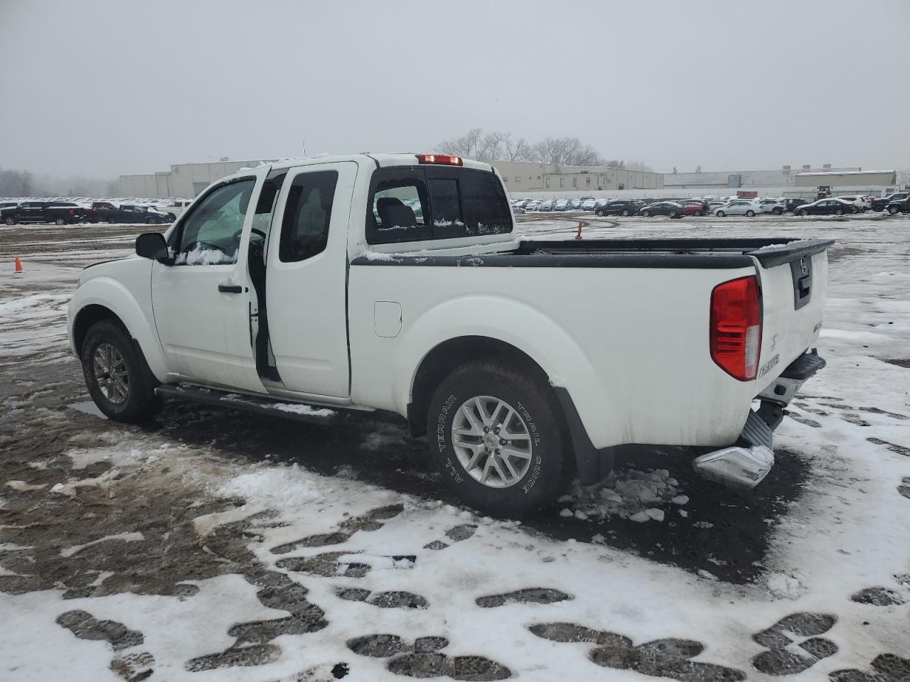 2019 Nissan Navara (Frontier) - Image 2