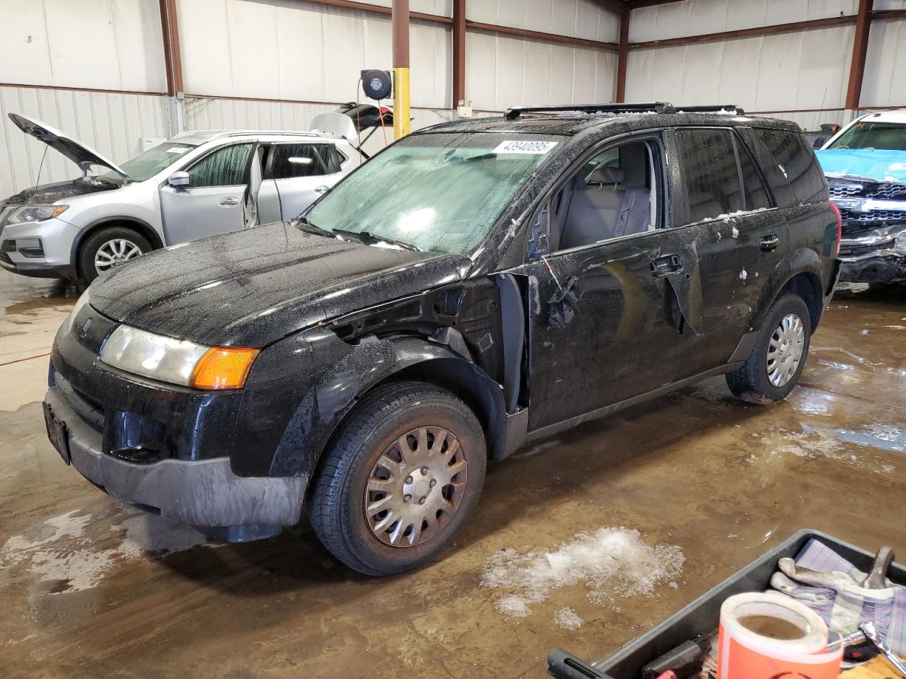 2004 Saturn VUE - Image 1