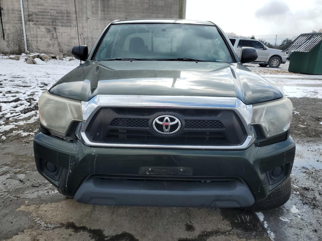 2013 Toyota Tacoma - Image 5