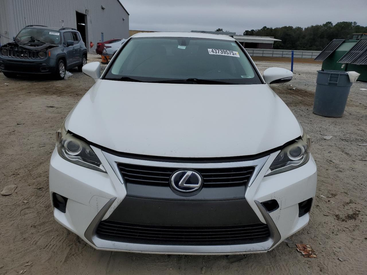 2015 Lexus CT - Image 5