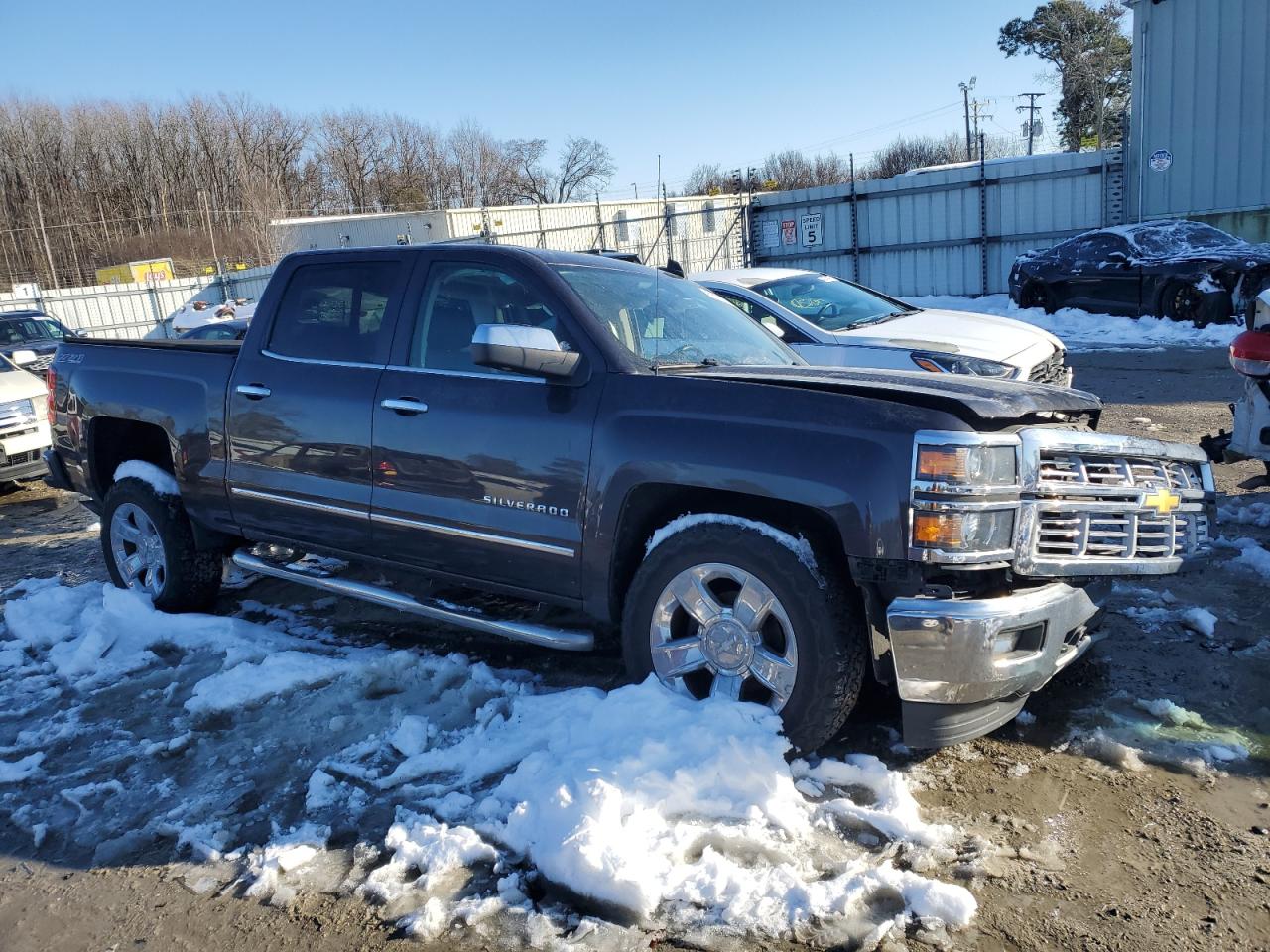 2015 Chevrolet Silverado - Image 4