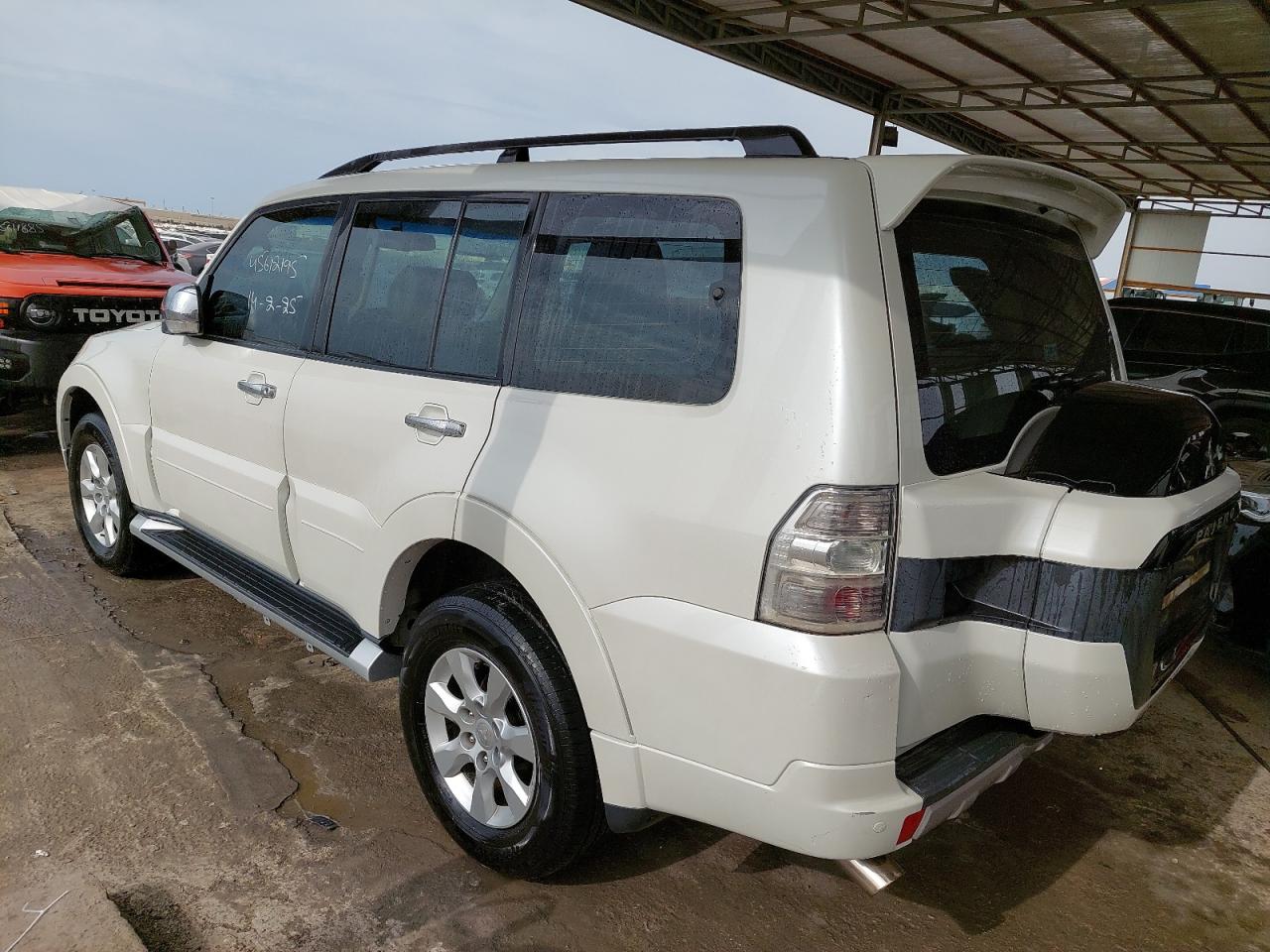 JE4MR62N7HJ708471 - 2017 Mitsubishi Pajero - #45612195