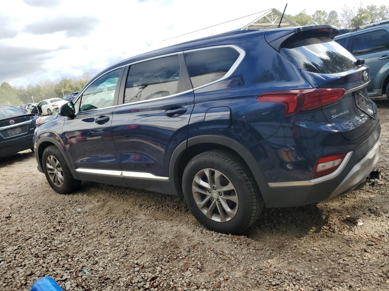 2019 Hyundai Santa Fe - Image 2