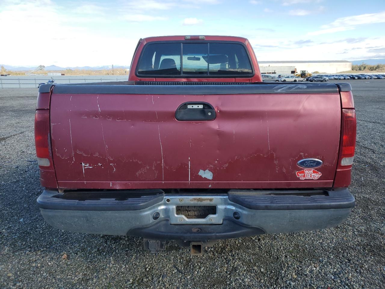 2002 Ford F250 - Image 6