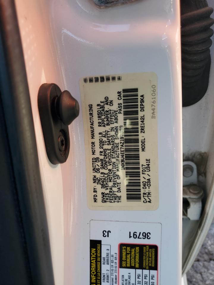 2010 Toyota Corolla - Image 12