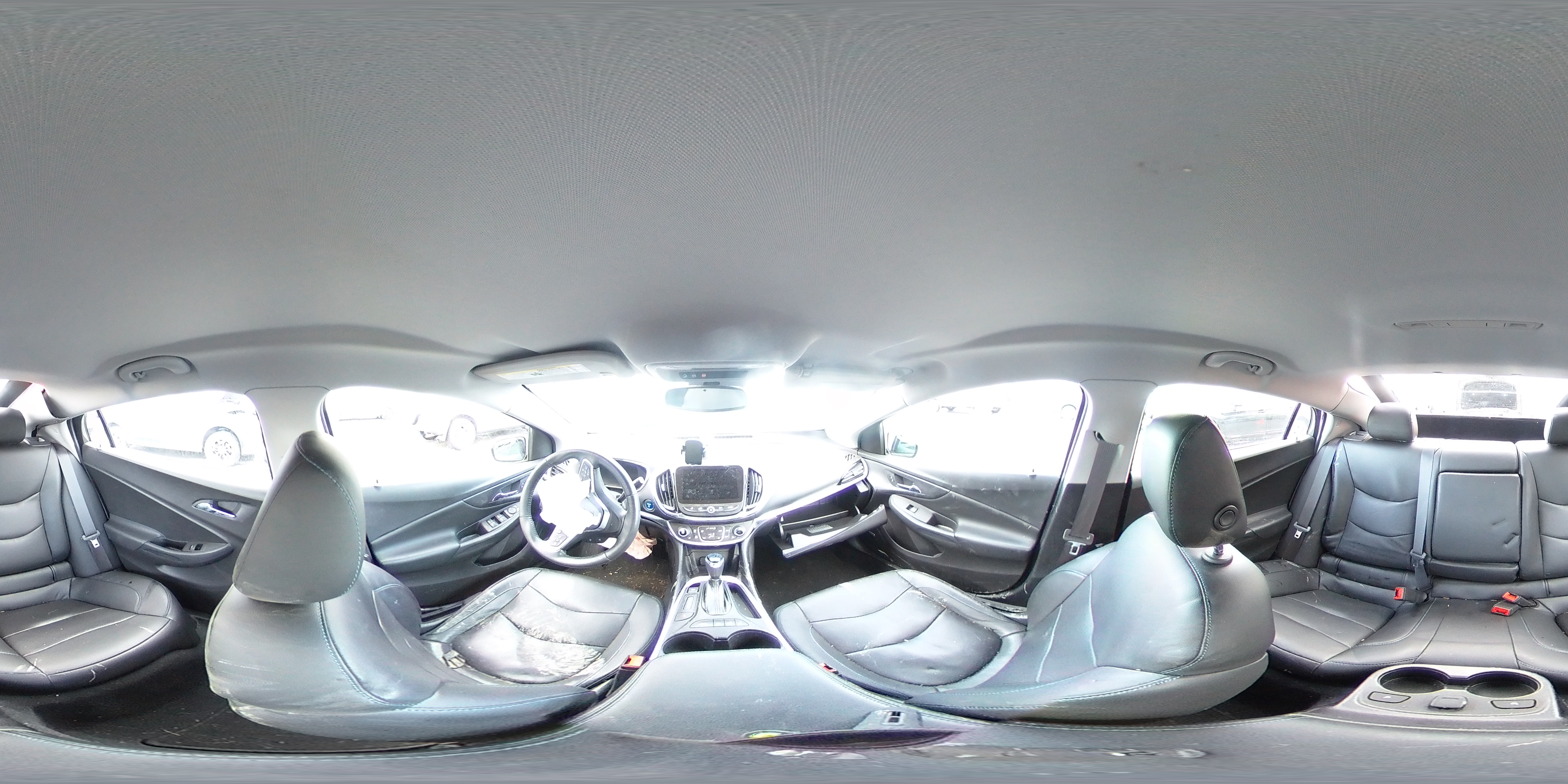 2017 Chevrolet Volt - Image 12