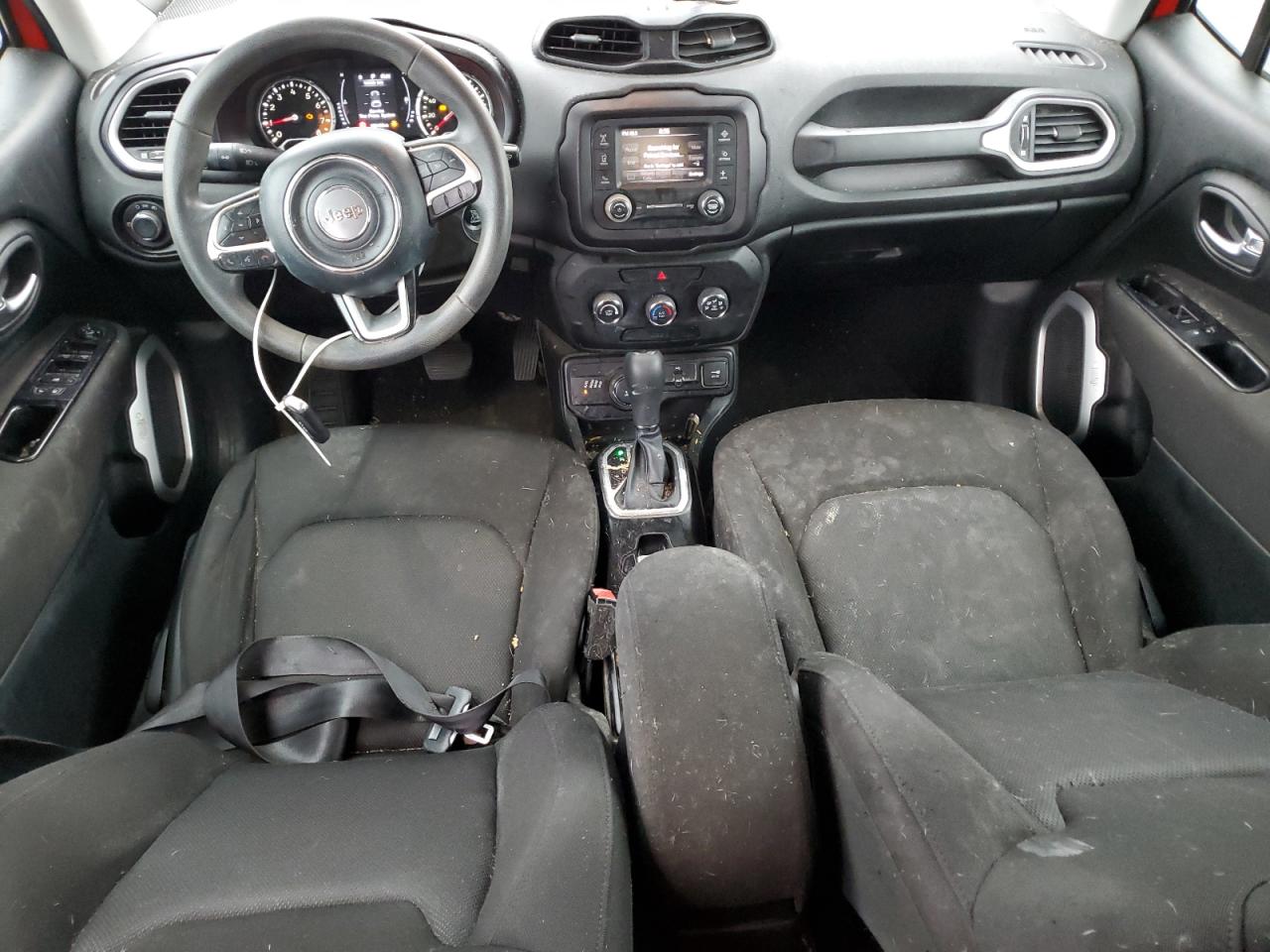 2018 Jeep Renegade - Image 8
