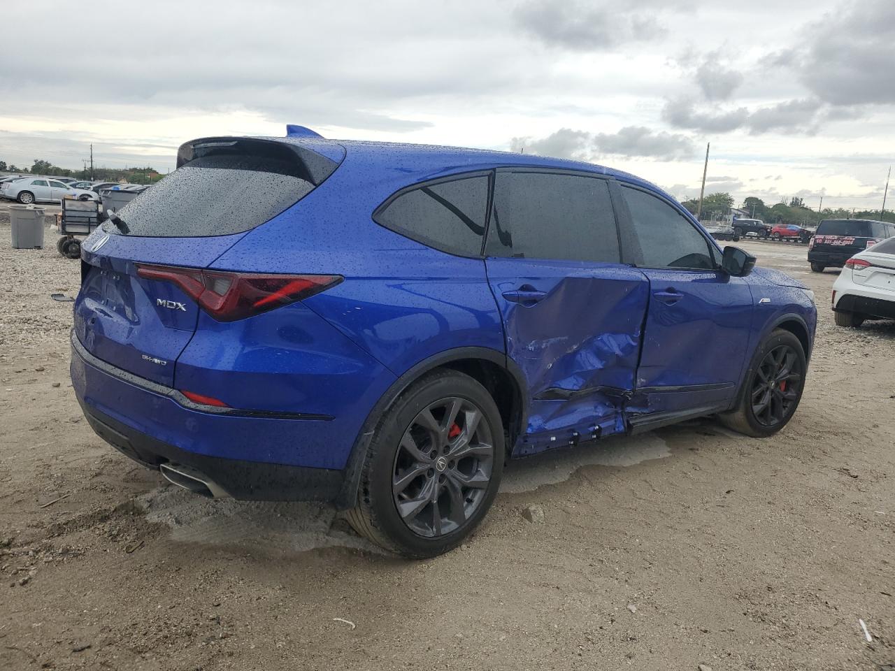 2022 Acura MDX - Image 3