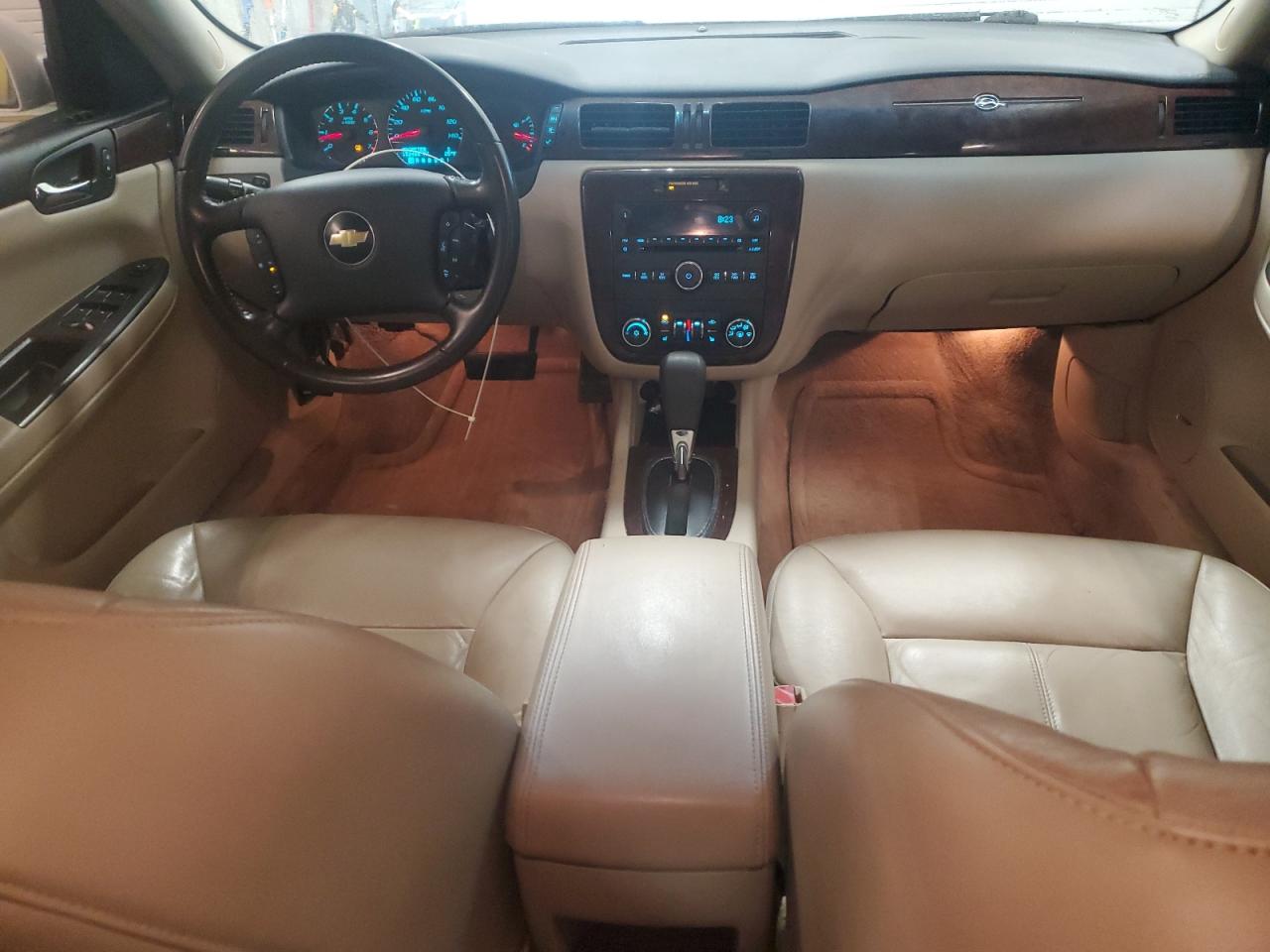 2010 Chevrolet Impala - Image 8