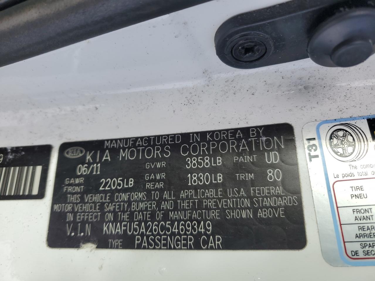 2012 Kia Forte - Image 14