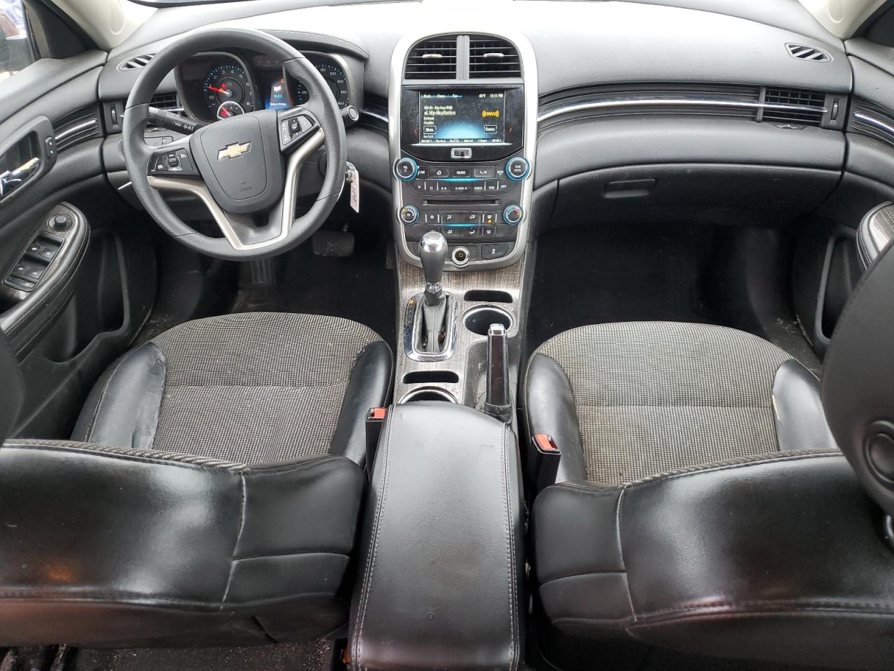 2015 Chevrolet Malibu - Image 8