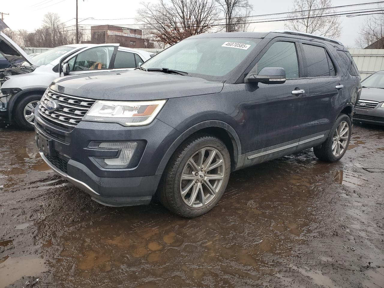 2017 Ford Explorer - Image 1