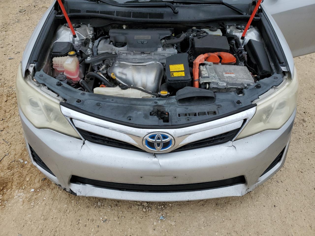 2012 Toyota Camry - Image 11