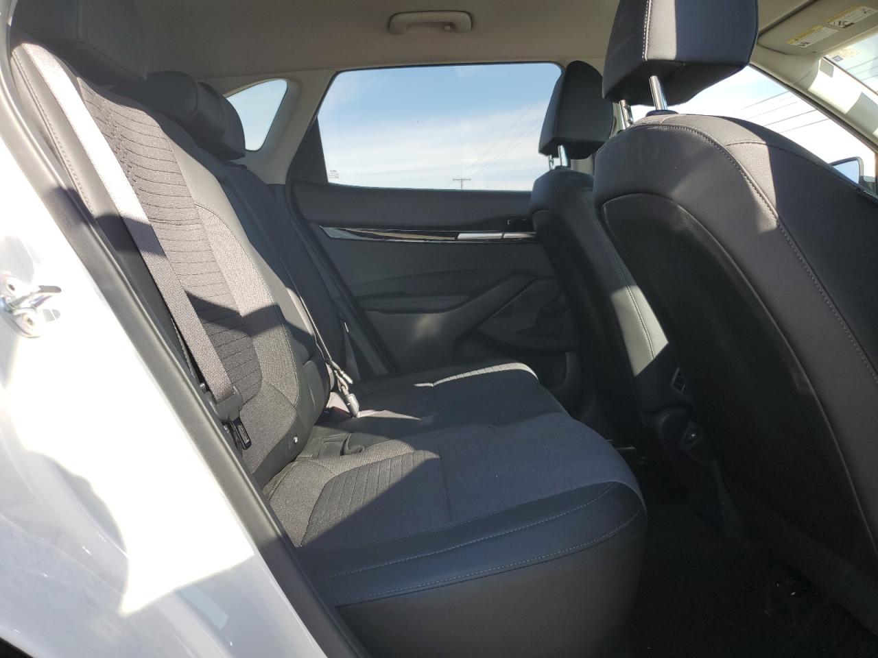 2022 Kia Seltos - Image 11