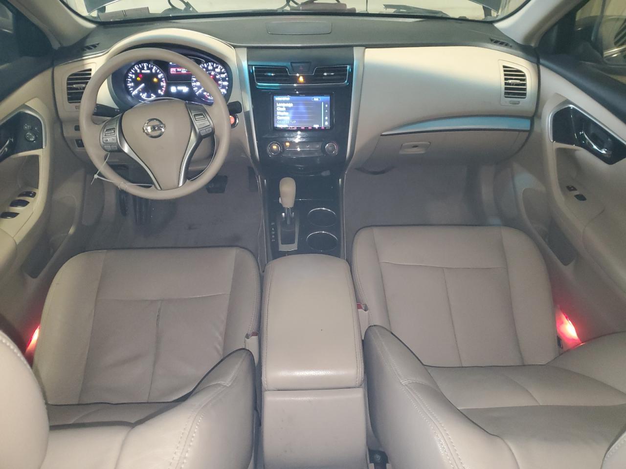 2013 Nissan Altima - Image 8