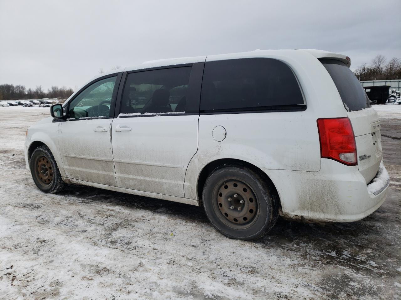2016 Dodge Caravan - Image 2