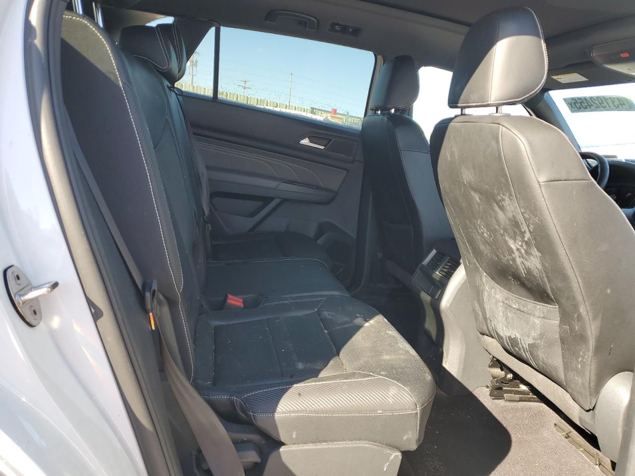 2021 Volkswagen Atlas - Image 11