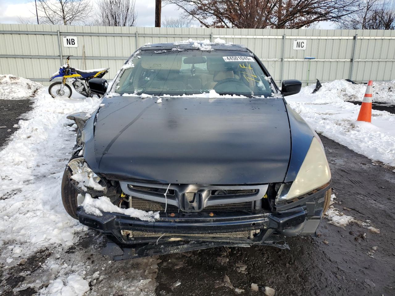 2004 Honda Accord - Image 5