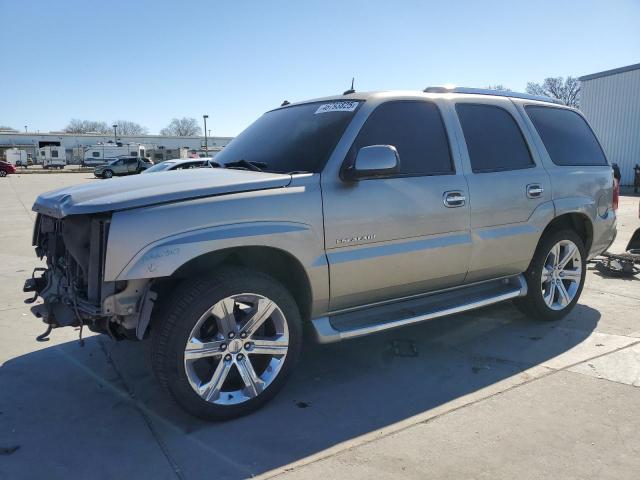 2003 Cadillac Escalade Luxury
