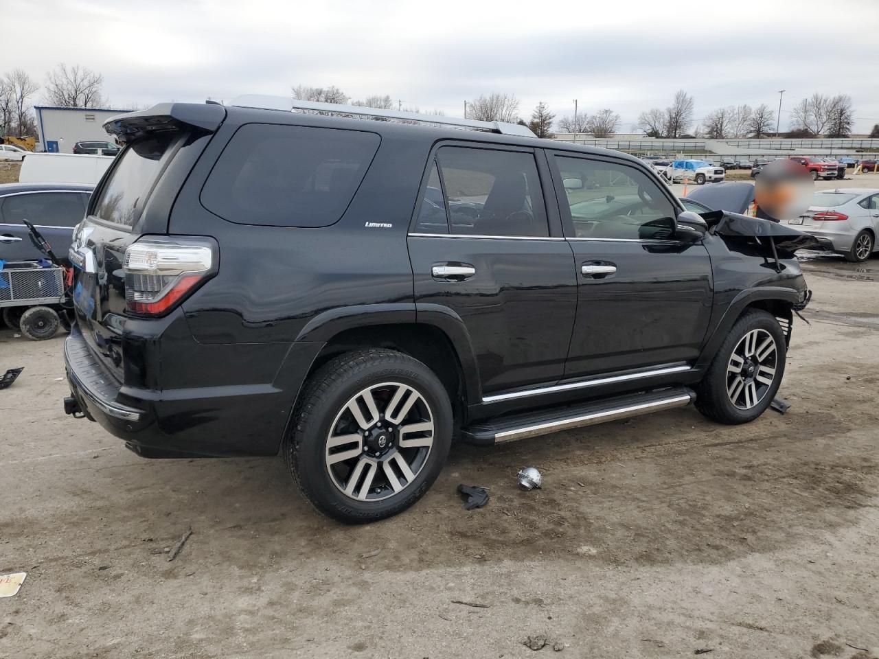 2018 Toyota 4Runner - Image 3