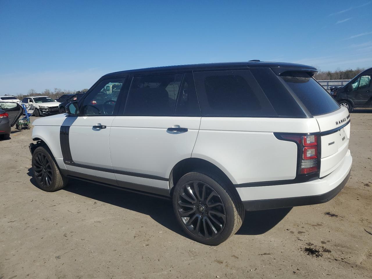 2015 Land Rover Range Rover - Image 2
