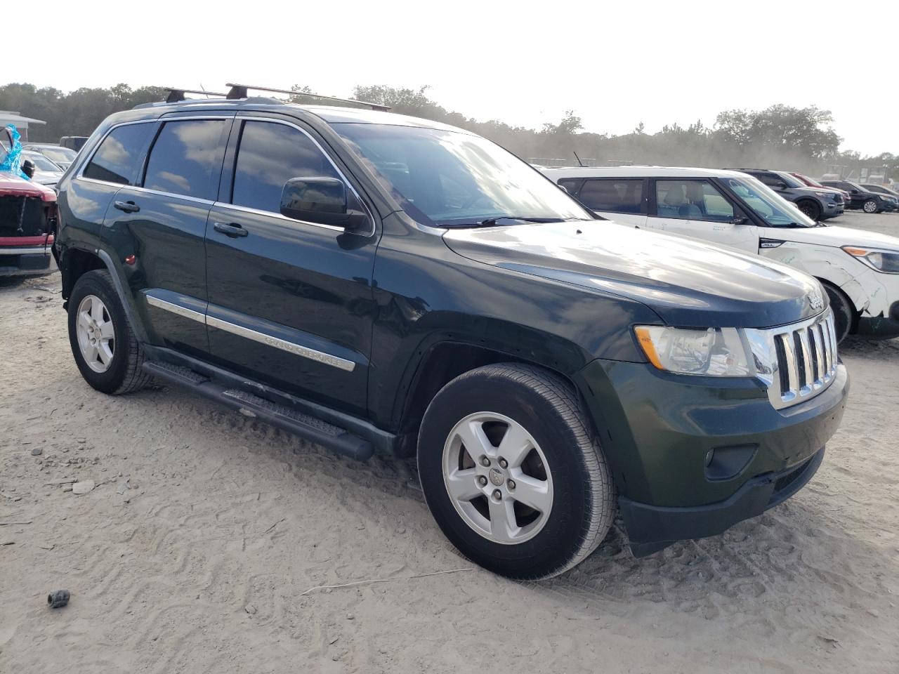 2011 Jeep Grand Cherokee - Image 4