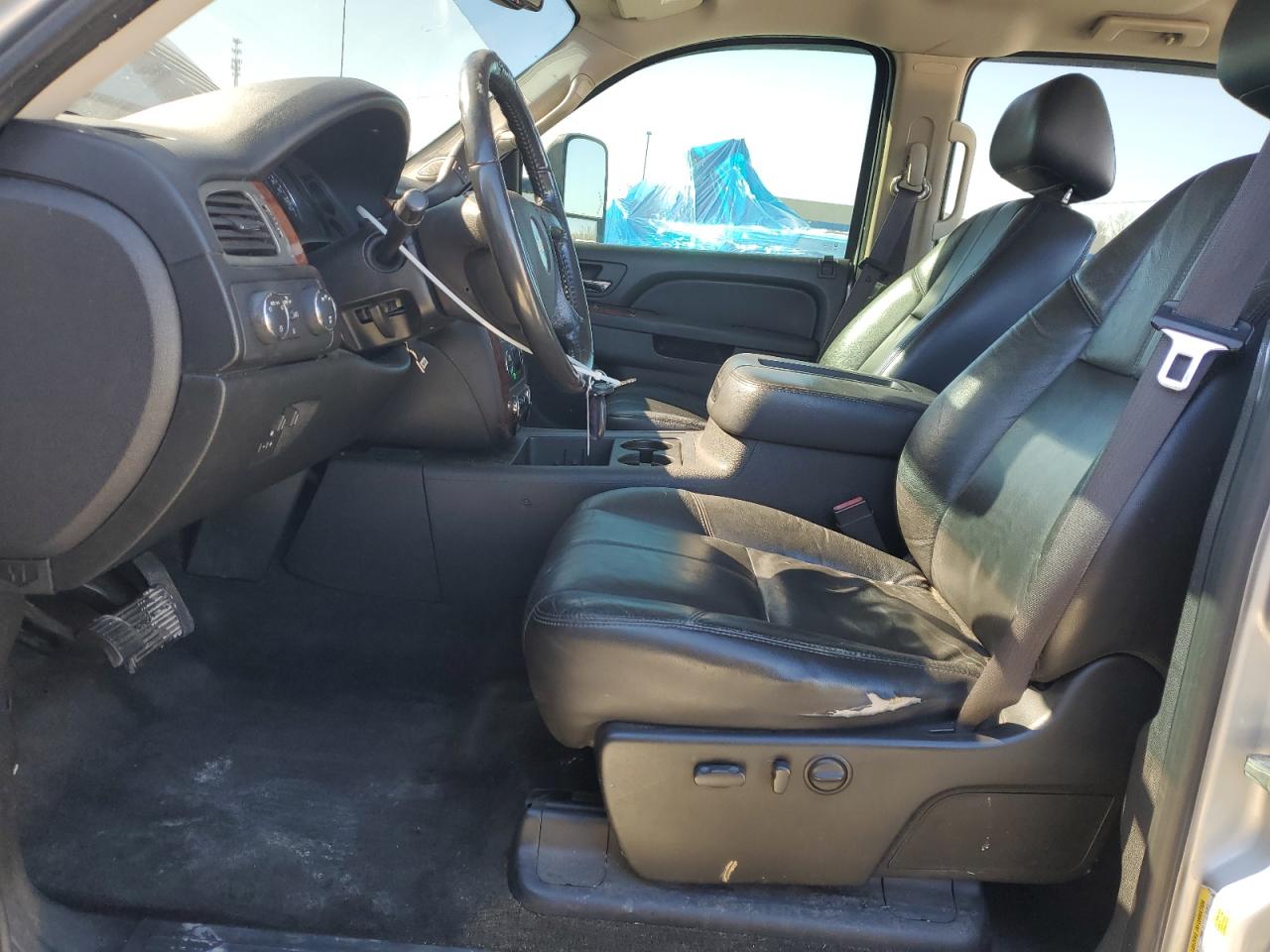 2010 Chevrolet Silverado - Image 7