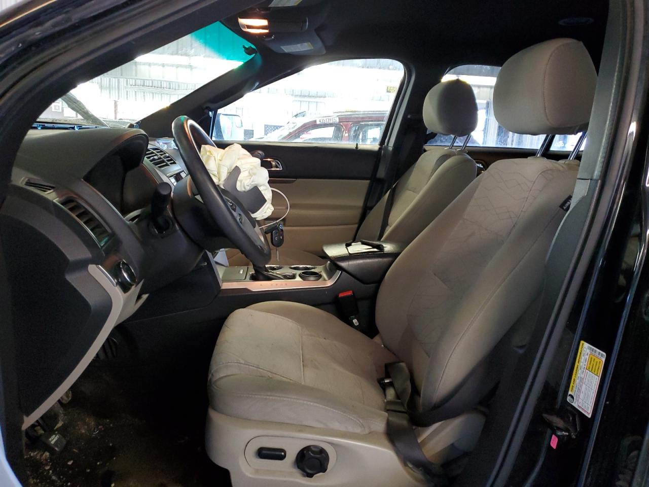 2014 Ford Explorer - Image 7