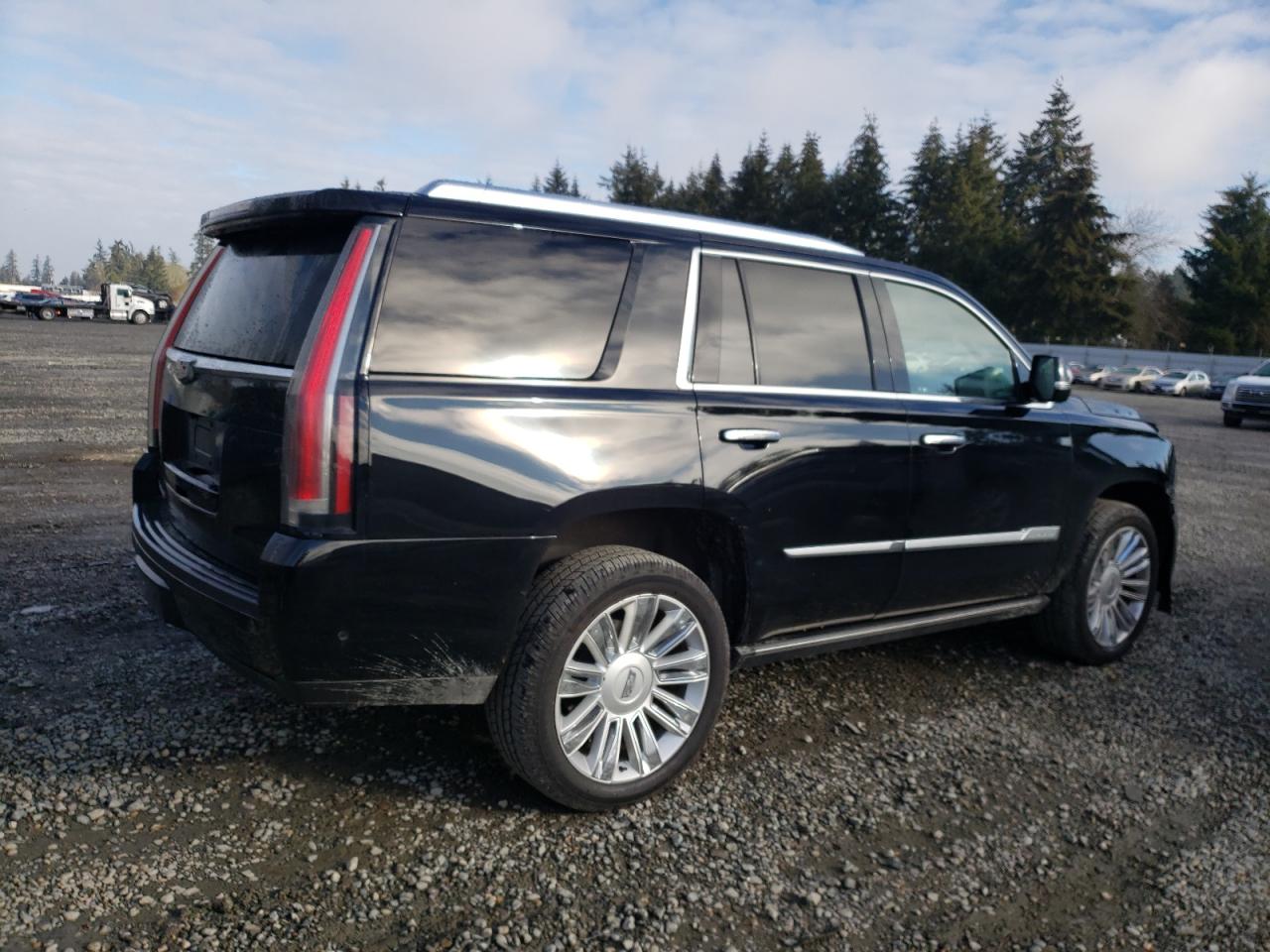 2017 Cadillac Escalade - Image 3