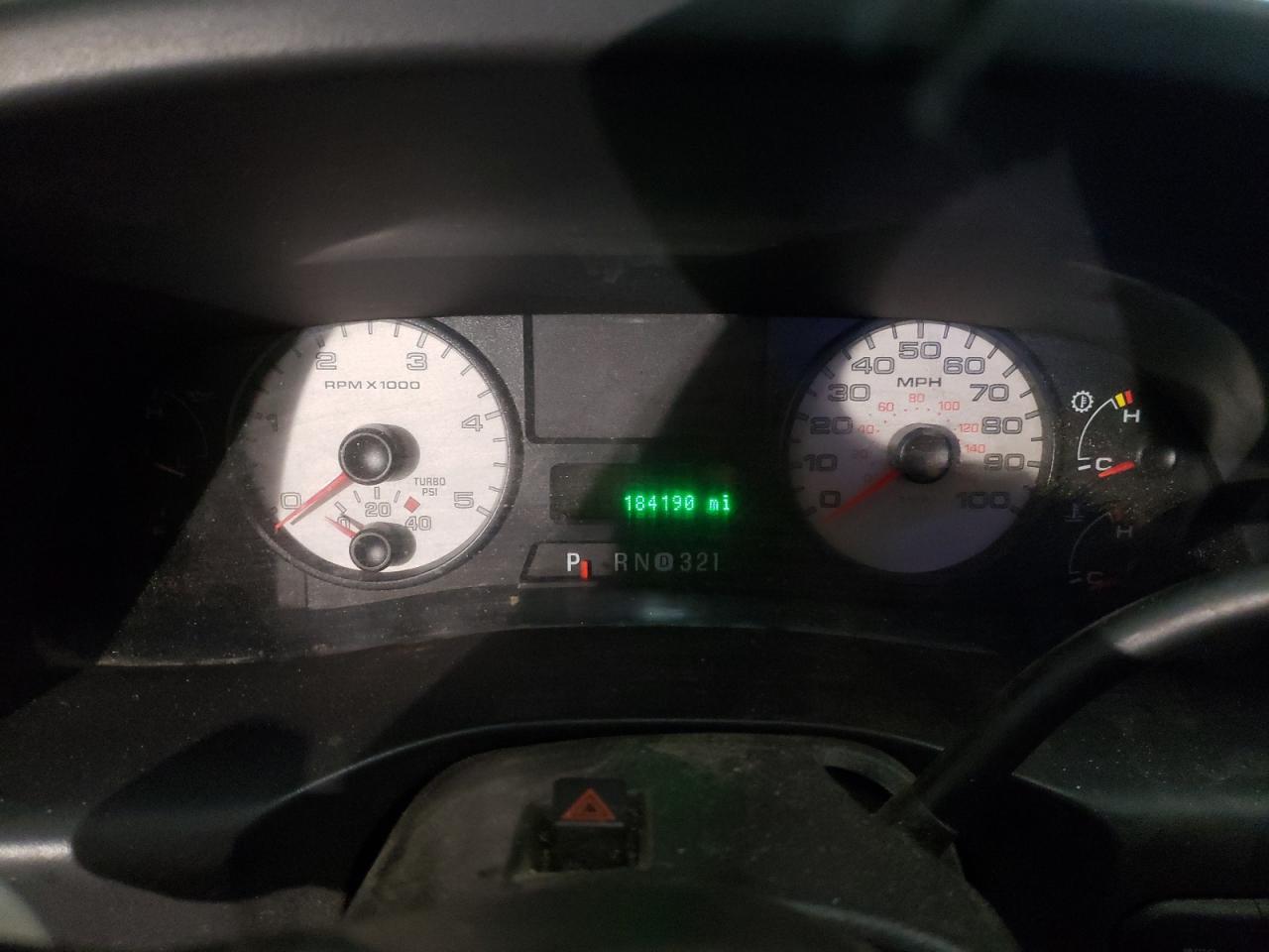 2005 Ford F350 - Image 9