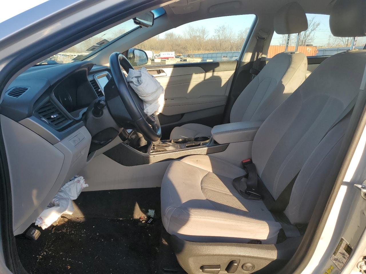2018 Hyundai Sonata - Image 7