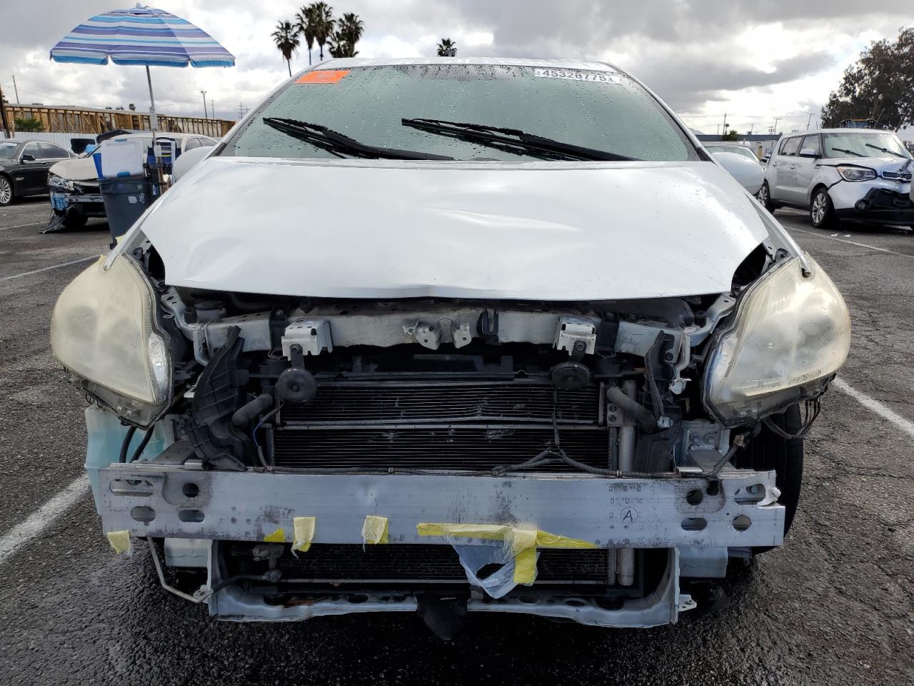 2012 Toyota Prius - Image 5