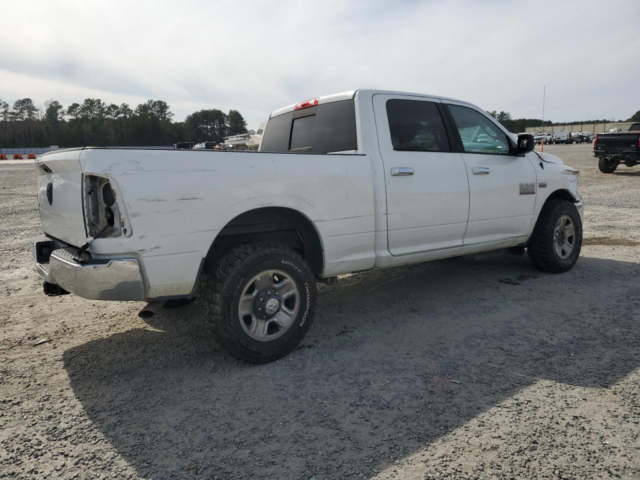 2014 RAM 2500 - Image 3