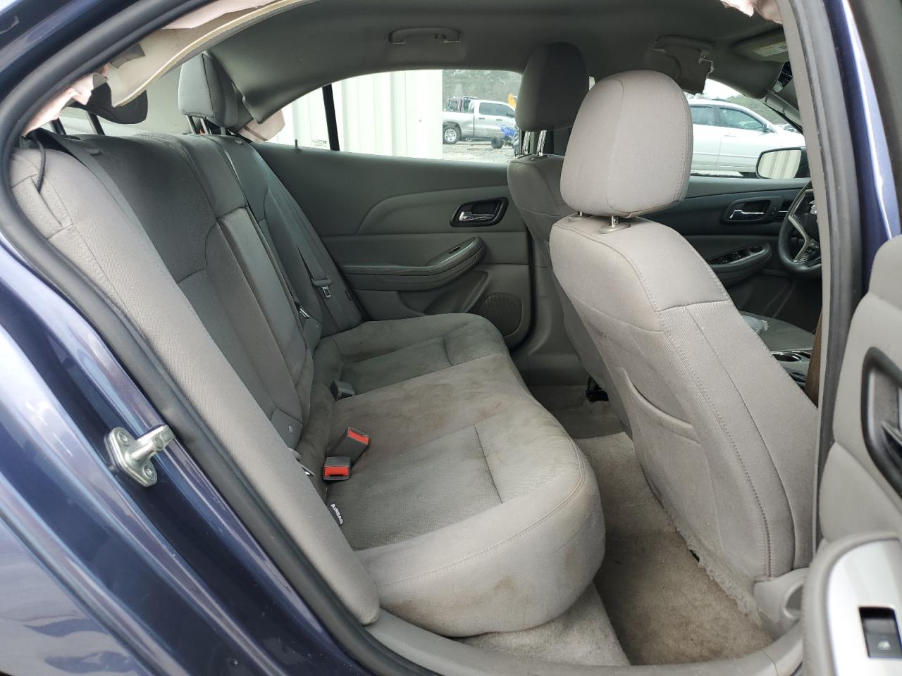 2014 Chevrolet Malibu - Image 10