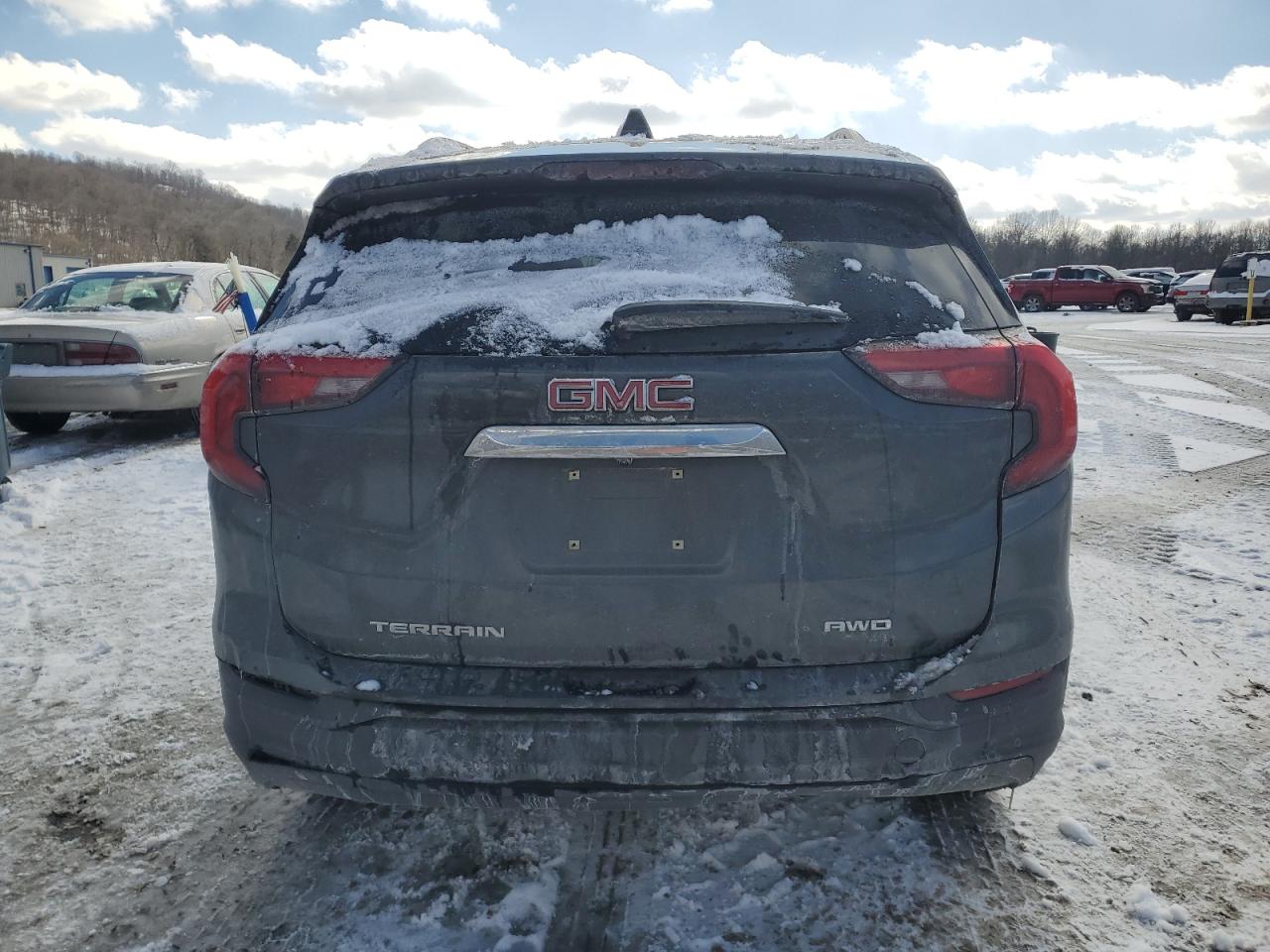 2018 GMC Terrain - Image 6