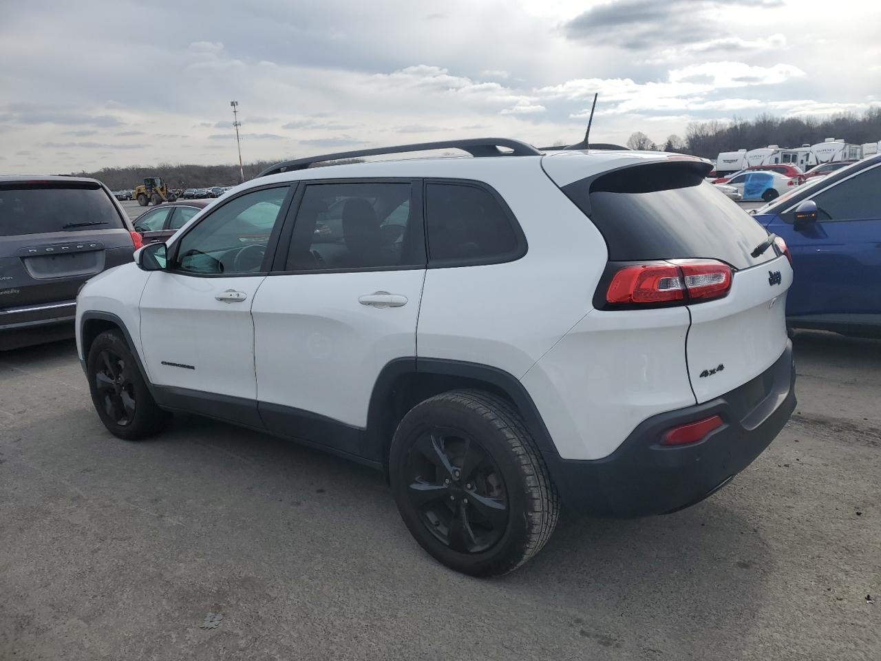 2018 Jeep Grand Cherokee - Image 2