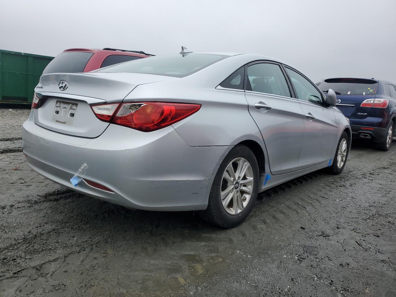2013 Hyundai Sonata - Image 3