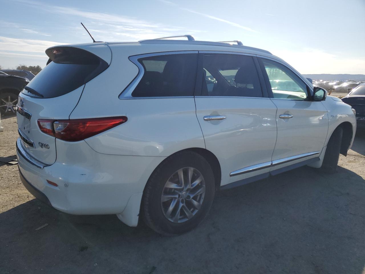 2015 Infiniti QX60 - Image 3