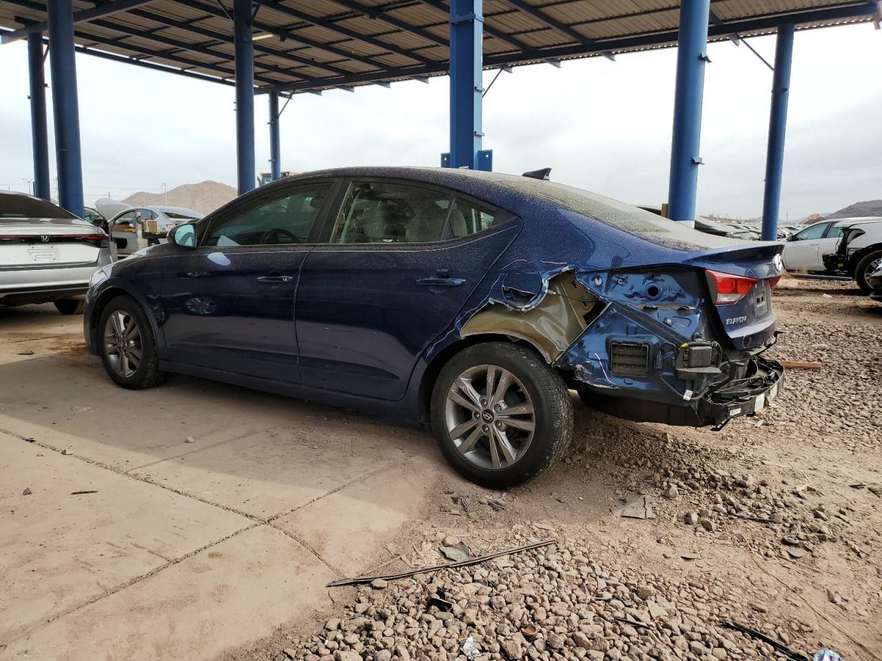 2017 Hyundai Elantra - Image 2