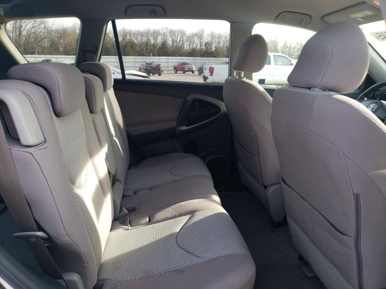 2006 Toyota RAV 4 - Image 11
